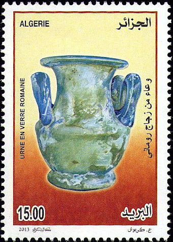 Urne en Verre Romaine